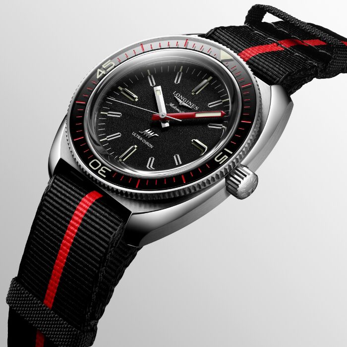 Alternative view of Longines Ultra-Chron - L28364529