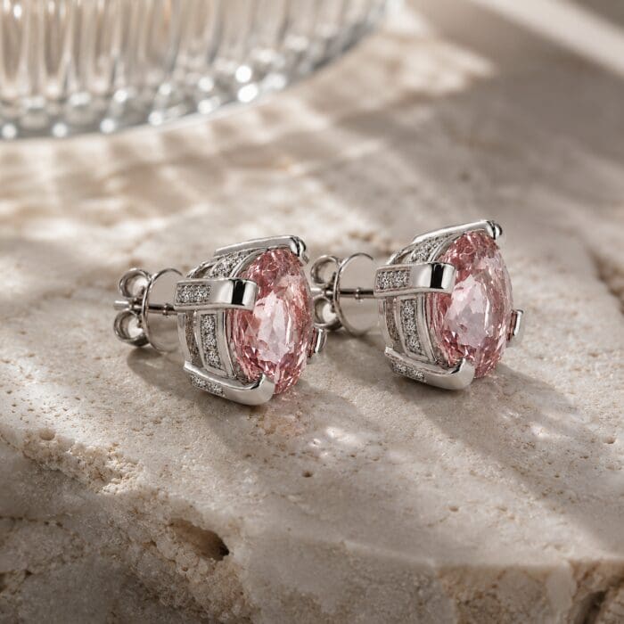 Alternative view of Exclusive by Bonells 18kt Morganite Royale øreringe - 735885