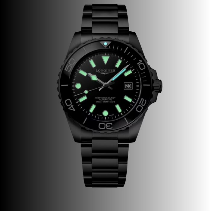 Alternative view of Longines HydroConquest - L37884566